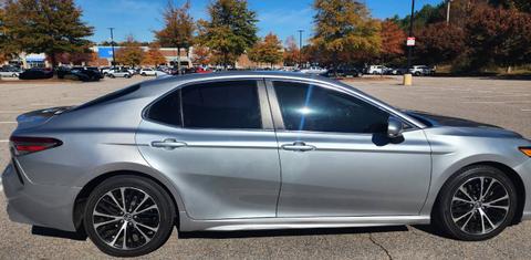 Toyota Camry 2019