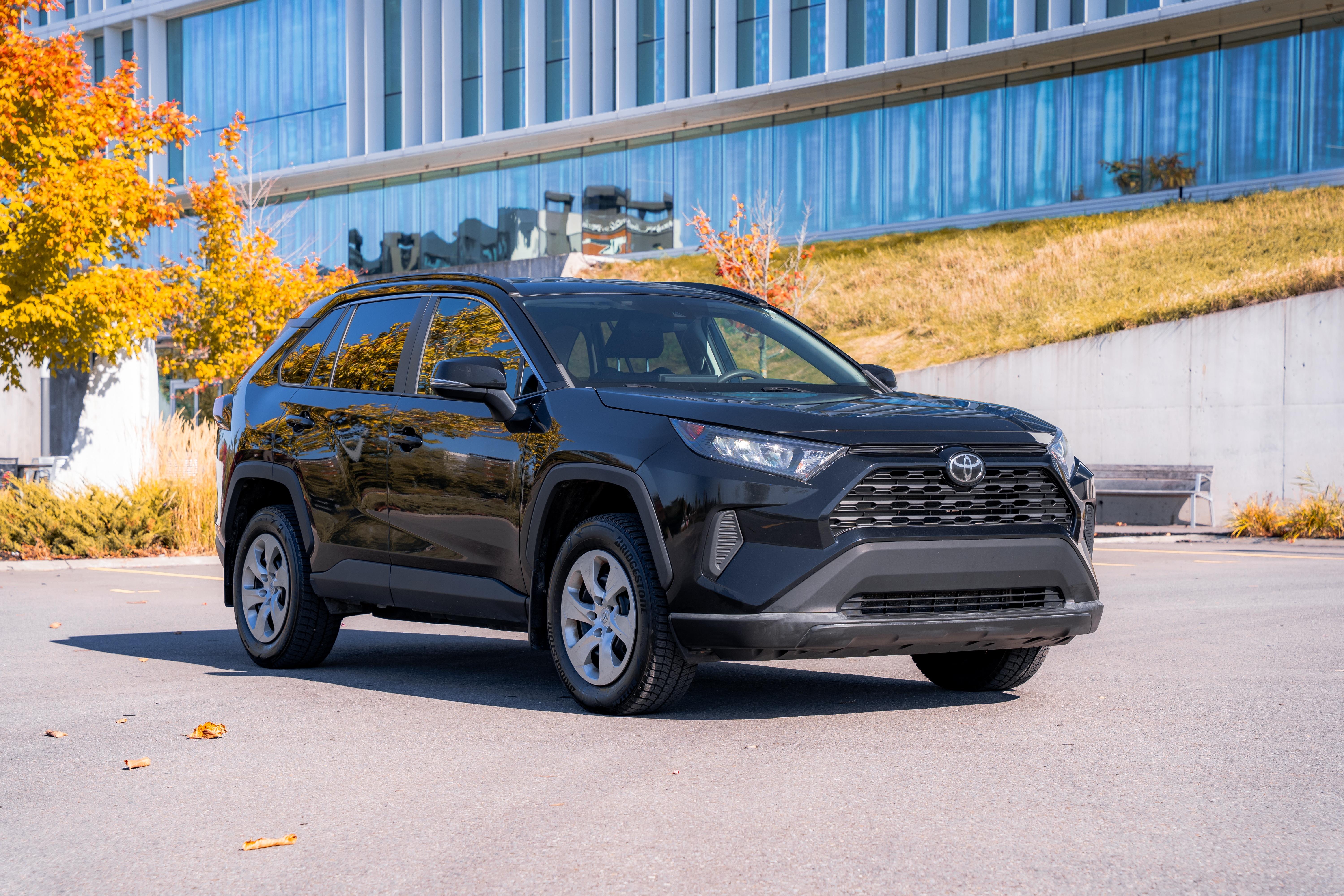 Toyota RAV4 2020 à Ottawa, ON