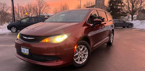 Chrysler Grand Caravan 2022