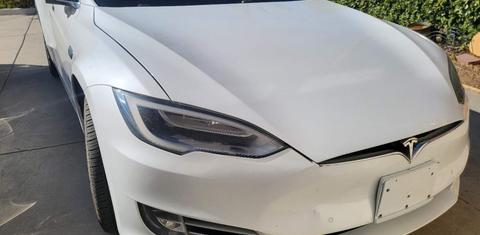 Tesla Model S 2018