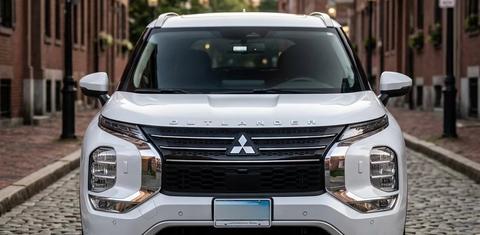 Mitsubishi Outlander 2025