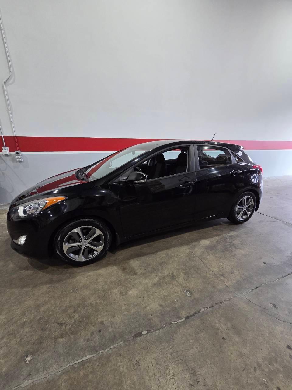 Hyundai Elantra GT 2016 in Surrey, BC