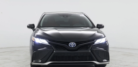 Toyota Camry 2021