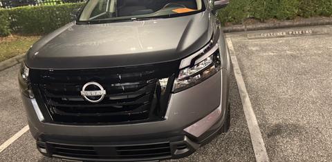 Nissan Pathfinder 2025