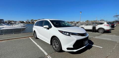 Toyota Sienna 2022