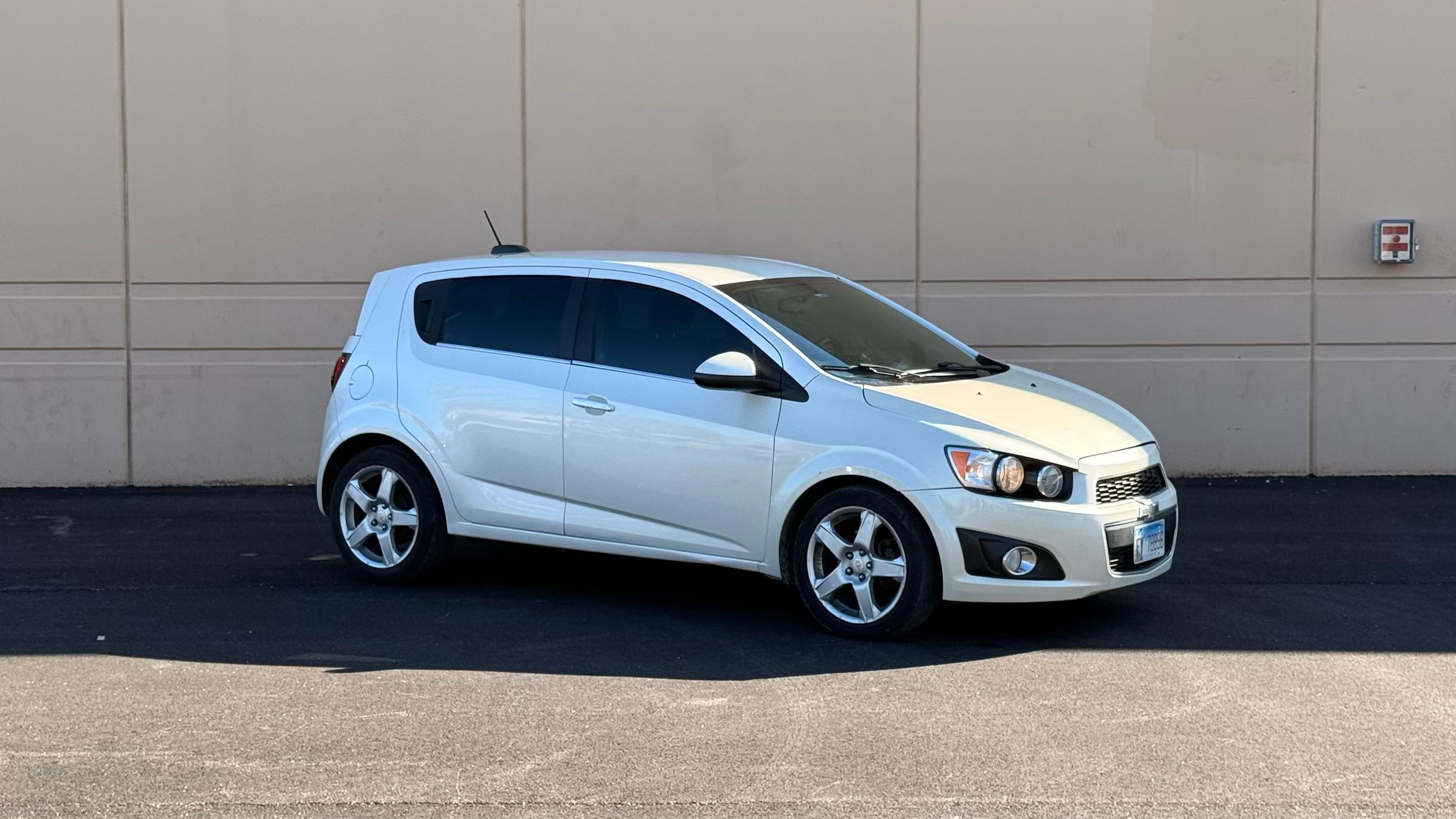 Chevrolet Sonic 2015 in 