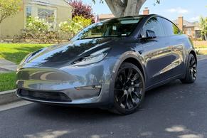 Tesla Model Y 2022 in Montebello