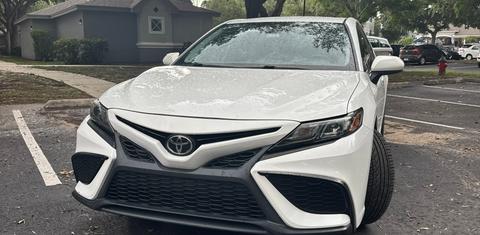Toyota Camry 2021