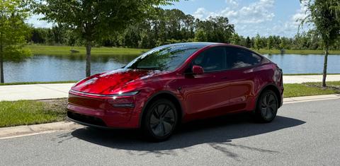 Tesla Model Y 2026