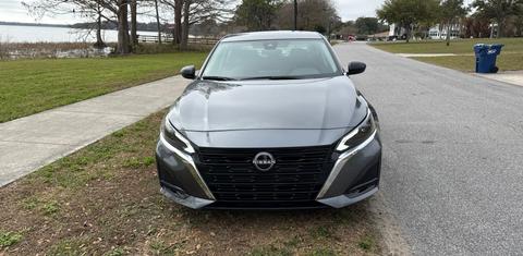 Nissan Altima 2025