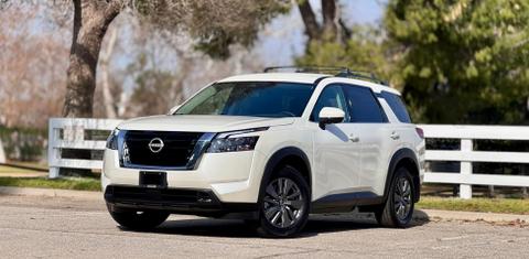 Nissan Pathfinder 2024