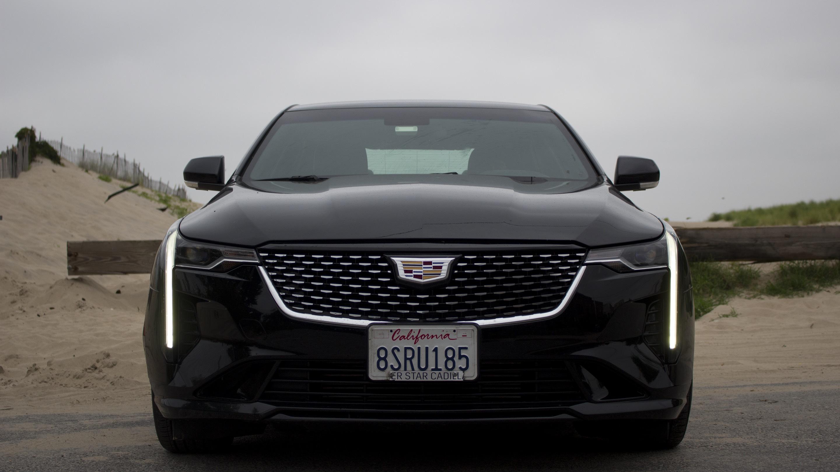 Cadillac CT4 2020 in 