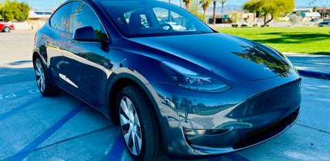 Tesla Model Y 2023