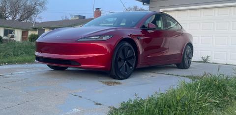 Tesla Model 3 2025