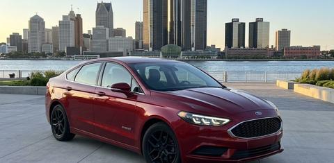 Ford Fusion Hybrid 2018
