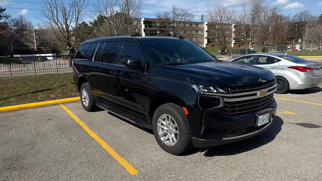 Chevrolet Suburban 2024 in Toronto, ON