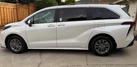 Toyota Sienna 2025