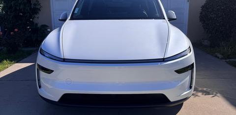 Tesla Model Y 2026