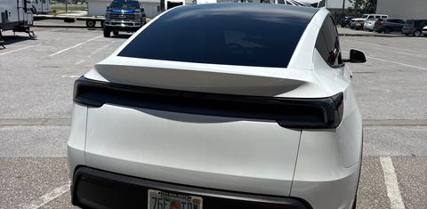 Tesla Model Y 2026
