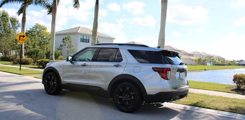 Ford Explorer 2023