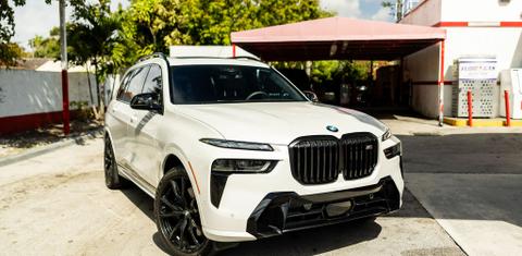 BMW X7 2024