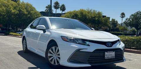 Toyota Camry Hybrid 2022
