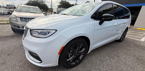 Chrysler Pacifica 2026
