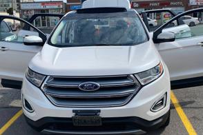 Ford Edge car