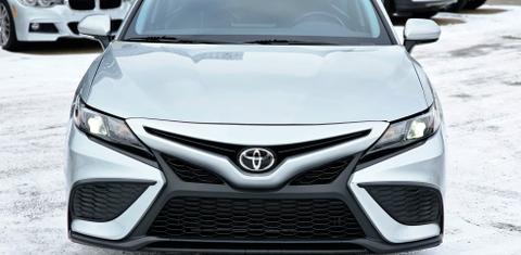 Toyota Camry 2021