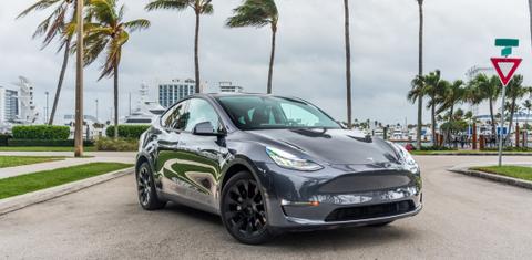 Tesla Model Y 2022