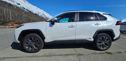 Toyota RAV4 Hybrid 2023