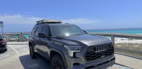 Toyota Sequoia 2023