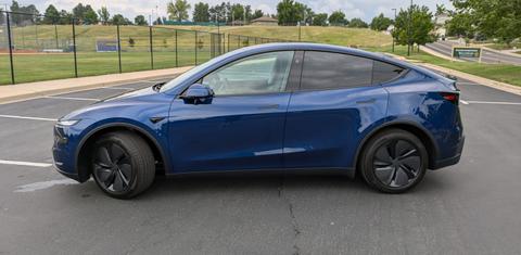 Tesla Model Y 2026