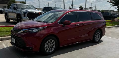 Toyota Sienna 2026