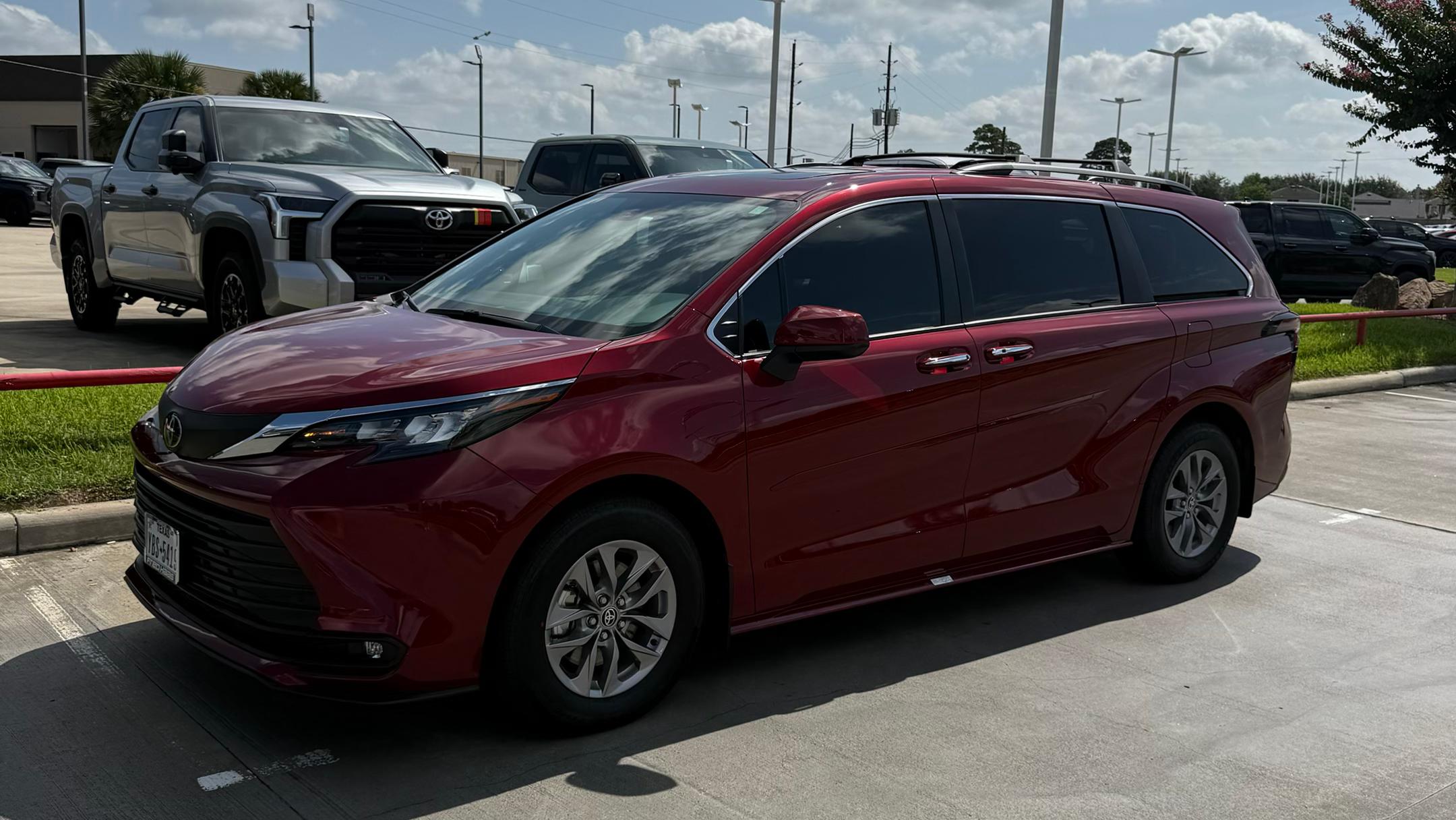 Toyota Sienna 2026 in Houston, TX