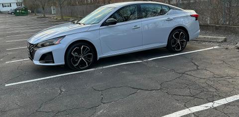 Nissan Altima 2025