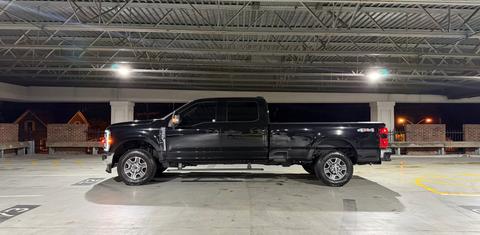 Ford Super Duty F-350 2025