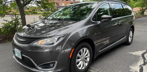 Chrysler Pacifica 2017