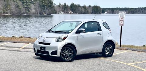 Scion iQ 2012