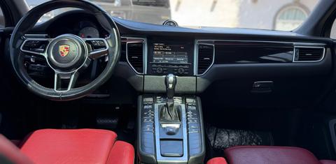 Porsche Macan 2015