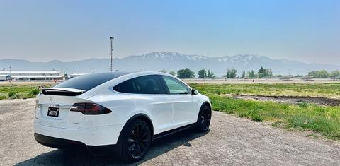 Tesla Model X 2016