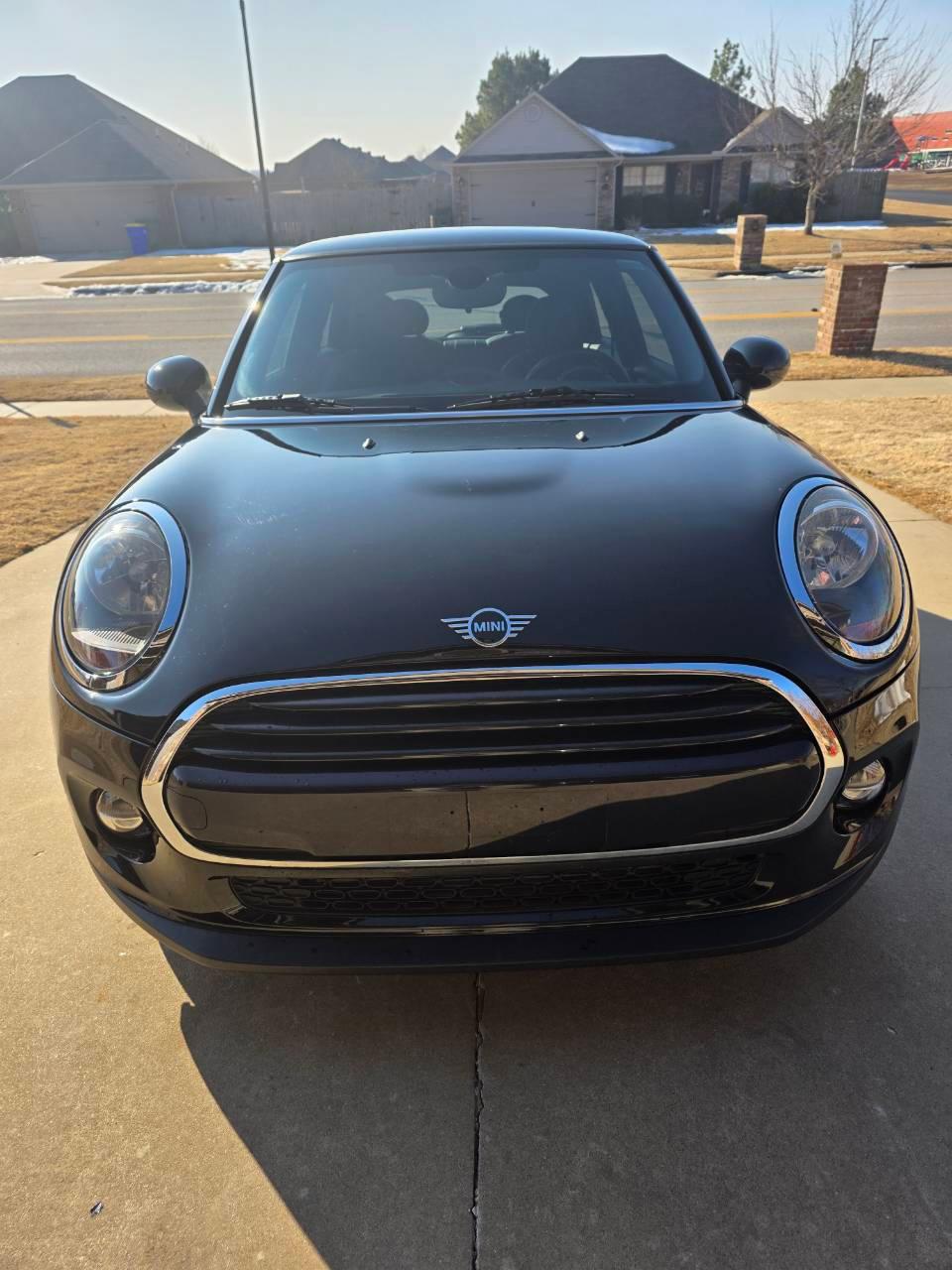 MINI Hardtop 2 Door 2019 in Rogers, AR
