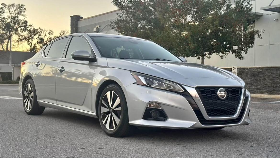 Nissan Altima 2020 en Tampa, FL