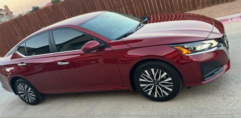 Nissan Altima 2023