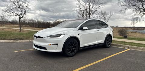Tesla Model X 2022