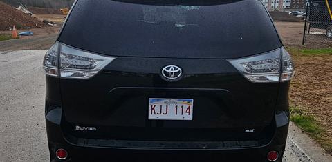 Toyota Sienna 2015