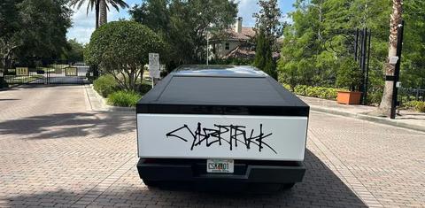 Tesla Cybertruck 2024
