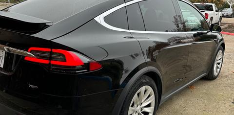 Tesla Model X 2018
