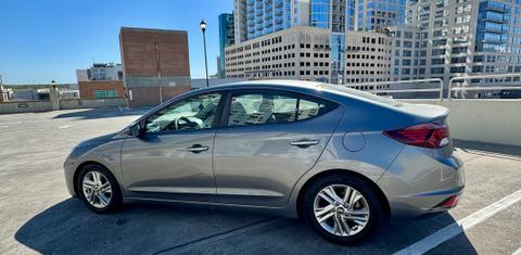 Hyundai Elantra 2019