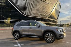 Mercedes-Benz GLB car
